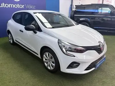 Usado Renault Clio Business 86 CV (63 kW) 2021 Blanco Utilitario