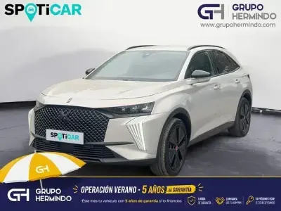 Usado DS Automobiles DS7 Crossback 225 CV (165 kW) 2023 Gris SUV