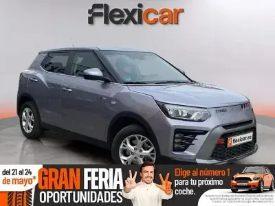 Usado SsangYong Tivoli 135 CV (99 kW) 2025 Gris