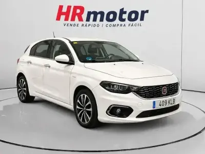 Occasion Fiat Tipo Lounge 120 PK (88 kW) 2018 Wit Sedan