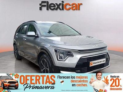 Usado Kia Niro 141 CV (103 kW) 2024 Gris SUV