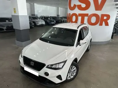 Usado Seat Arona Style 95 CV (69 kW) 2023 SUV