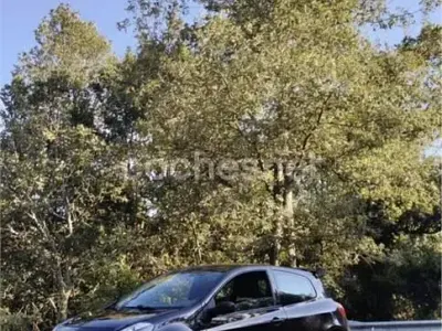 Usado Renault Clio II 200 CV (147 kW) 2007 Negro Berlina