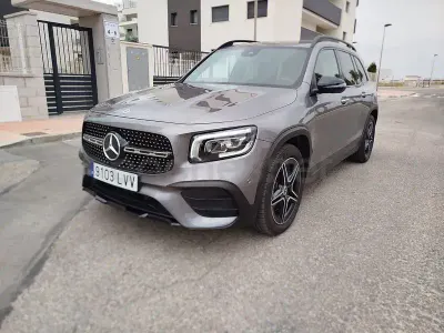 Usado Mercedes GLB220