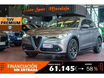 Usado Alfa Romeo Stelvio Veloce 209 CV (153 kW) 2020 Gris SUV