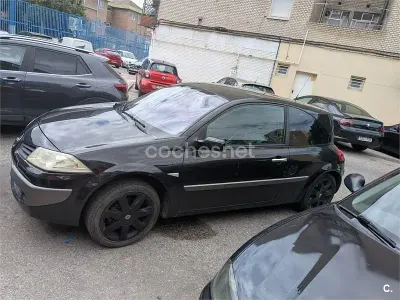 Usado Renault Mégane II Dynamique 105 CV (77 kW) 2007 Negro Berlina