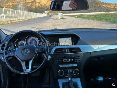 Usado Mercedes C250 Avantgarde 204 CV (150 kW) 2013 Negro Berlina