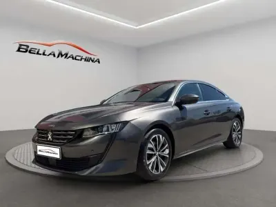 Usado Peugeot 508 Allure 131 CV (96 kW) 2021 Gris Berlina