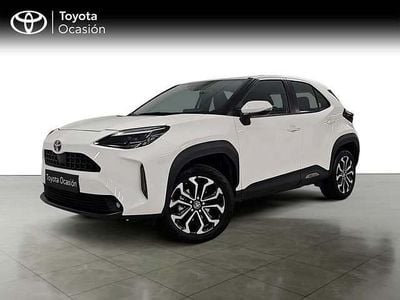 Begagnad Toyota Yaris Hybrid Active 116 HK (85 kW) 2023 Vit Pickup