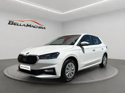 Usado Skoda Fabia Essence 80 CV (58 kW) 2024 Blanco Utilitario