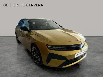 Nuevo Opel Astra Ultimate 146 CV (107 kW) 2026 Amarillo Berlina