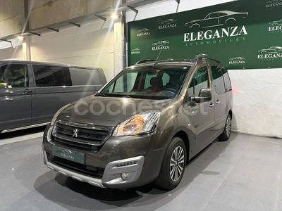 Gris / plata Usado 2016 Peugeot Partner Tepee Active Monovolumen | 6990 € (Precio justo)