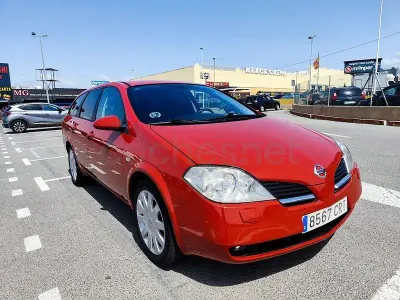 Usado Nissan Primera Tekna 140 HP (102 kW) 2004 Vermelho Carrinha
