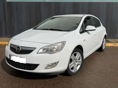 Begagnad Opel Astra