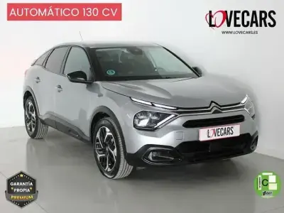 Begagnad Citroën C4 Feel 131 HK (96 kW) 2023 Grå Halvkombi