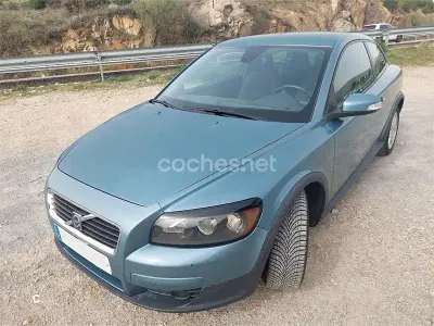 Käytetty Volvo C30 Momentum 136 HP (100 kW) 2007 Harmaa Viistoperä