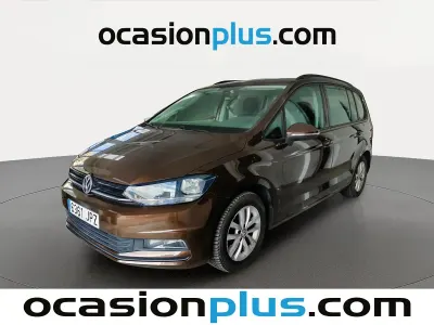 Usado VW Touran Edition 110 CV (80 kW) 2016 Marrón Monovolumen