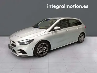 Usado Mercedes B180 116 CV (85 kW) 2019 Blanco Utilitario