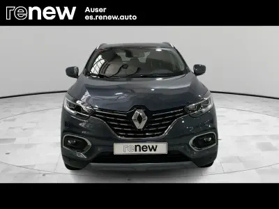 Usado Renault Kadjar Zen 140 CV (102 kW) 2021 Gris SUV