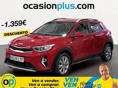 Usado Kia Stonic Plus 101 HP (74 kW) 2022 Vermelho SUV