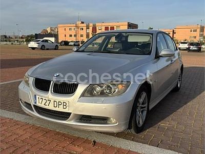 Usado BMW 320 163 CV (119 kW) 2006 Gris / plata Berlina