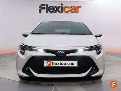 Używany Toyota Corolla Active 122 KM (89 kW) 2020 Biały Sedan/Limuzyna
