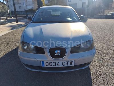 Azul Usado 2004 Seat Ibiza Berlina | 2190 € (Precio justo)