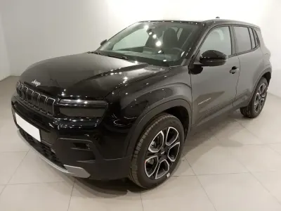 Usado Jeep Avenger Summit 100 CV (73 kW) 2023 Negro SUV
