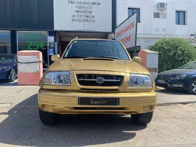 Usado Suzuki Grand Vitara 87 CV (63 kW) 2000 Marrón SUV