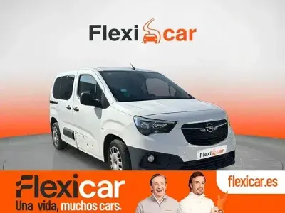 Usado Opel Combo Expression 100 CV (73 kW) 2019 Blanco Monovolumen