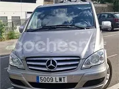 Usado Mercedes Viano 163 CV (119 kW) 2014 Gris / plata Monovolumen