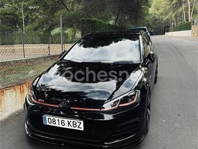 Usado VW Golf VII GTI 245 CV (180 kW) 2017 Negro Berlina