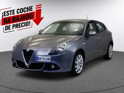 Usado Alfa Romeo Giulietta 120 CV (88 kW) 2020 Gris Utilitario