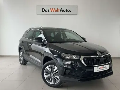 Usado Skoda Karoq Ambition 150 HP (110 kW) 2022 Preto SUV