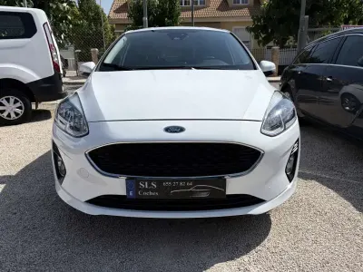 Usado Ford Fiesta Active 86 CV (63 kW) 2019 Blanco Utilitario