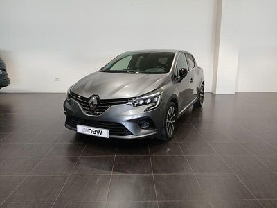 Usado Renault Clio V Techno 143 CV (105 kW) 2023 Gris Berlina