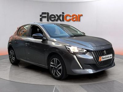 Usado Peugeot 208 Active 102 CV (75 kW) 2023 Gris Utilitario