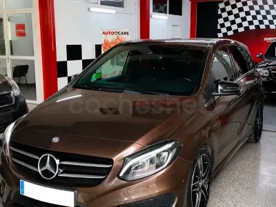 Usado Mercedes B220 177 CV (130 kW) 2017 Marrón Monovolumen