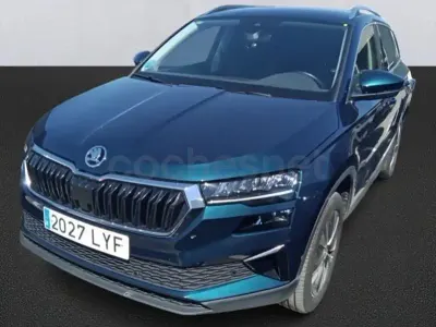 Usado Skoda Karoq Ambition 115 CV (84 kW) 2022 Verde SUV