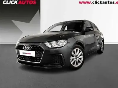 Käytetty Audi A1 Advanced 116 HP (85 kW) 2025 Punainen Katumaasturi