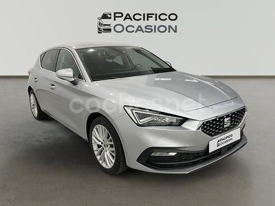 Gris / plata Usado 2022 Seat Leon XCELLENCE Berlina | 20.490 € (Precio justo)