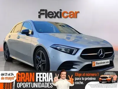 Usado Mercedes A180 116 HP (85 kW) 2020 Cinzento