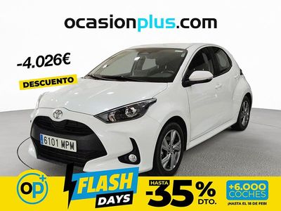 Blanco Usado 2024 Toyota Yaris Hybrid Active Berlina | 18.000 € (Buen precio)