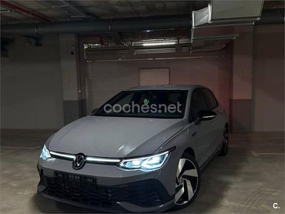Gris / plata Usado 2021 VW Golf VIII GTI Clubsport Berlina | 31.000 € (Super precio)