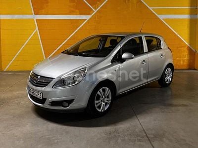 Gris / plata Usado 2009 Opel Corsa Berlina | 5500 € (Precio justo)