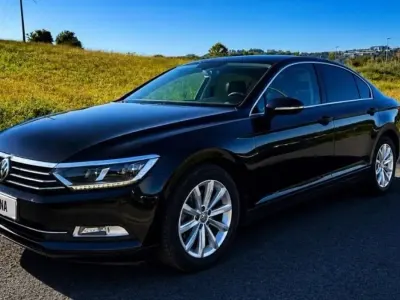 Usado VW Passat Advance 150 CV (110 kW) 2018 Negro Berlina