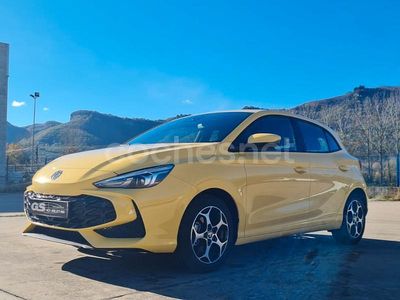 Usado MG MG3 Comfort 116 CV (85 kW) 2025 Amarillo Utilitario