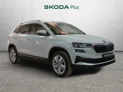 Usado Skoda Karoq Selection 150 CV (110 kW) 2025 SUV