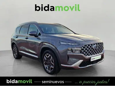 Usado Hyundai Santa Fe 265 CV (194 kW) 2021 Gris / plata SUV