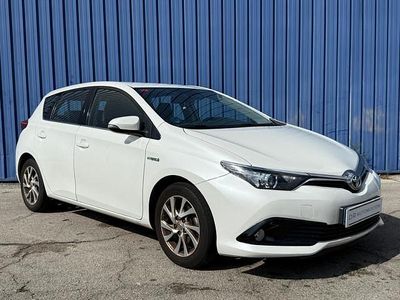 Toyota Auris Hybrid